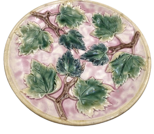 Etruscan Majolica Leaf Plate Dish from Late 19th Century