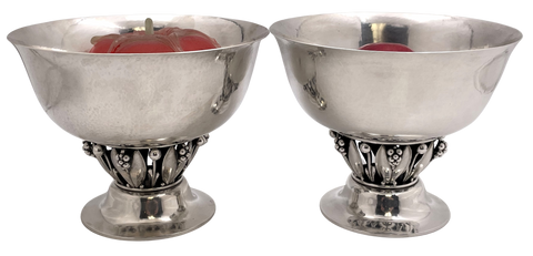 Pair of Georg Jensen Sterling Silver Hammered Centerpiece Bowls #197A in Art Nouveau Style