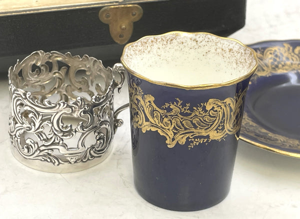 Goldsmiths & Silversmiths English Set of 6 Sterling Silver 1899 Cups and Fitted China Liners and Saucers