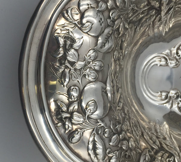 Gorham Sterling Silver Pair of 1917 Floral Repousse Centerpieces Bowls in Art Nouveau Style