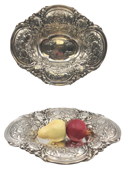 Gorham Sterling Silver Pair of 1917 Floral Repousse Centerpieces Bowls in Art Nouveau Style